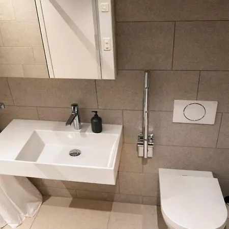 Modern Jungfrau View With Bbq And Ac At Interlaken West Station *