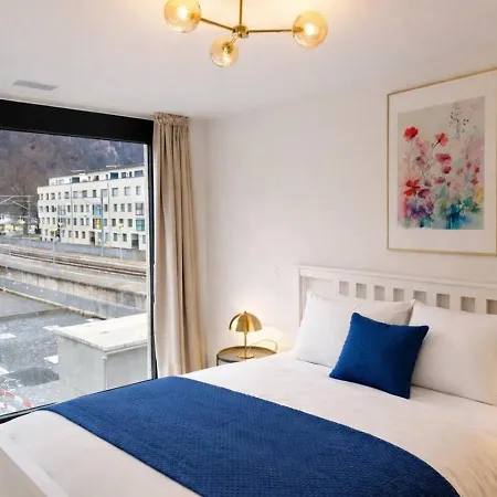 Daire Modern Jungfrau View With Terrace And Ac At Interlaken West Station Unterseen